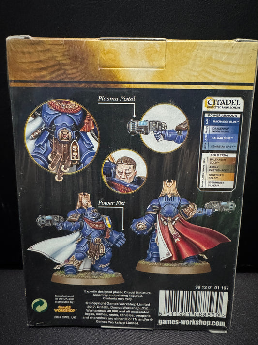 Space Marines - Primaris Captain with Power Fist